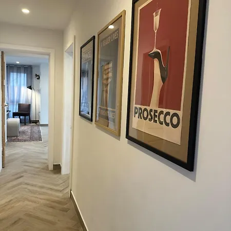 Sky View Terrace Center Free Parking Apartmán *